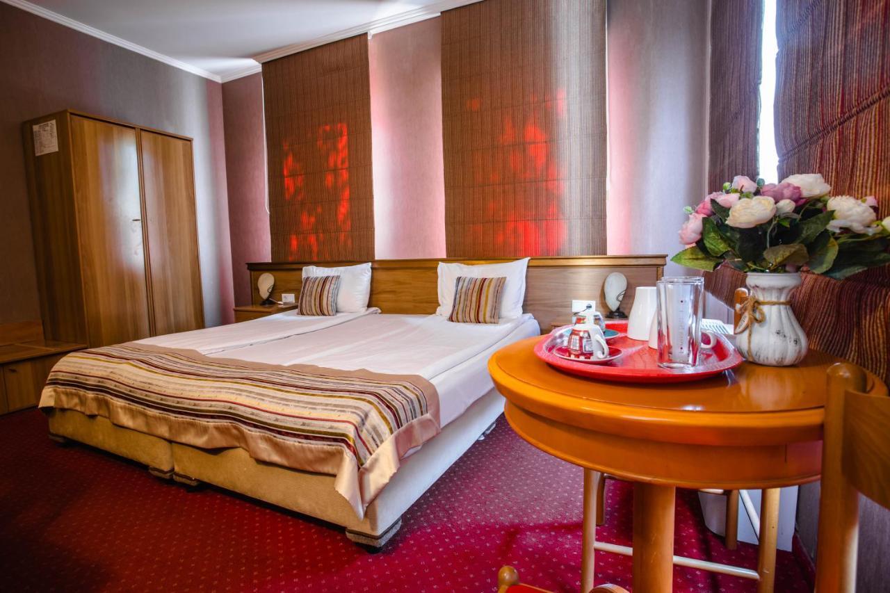 Hotel Alegro Veliko Tŭrnovo Eksteriør bilde