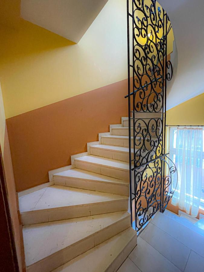 Hotel Alegro Veliko Tŭrnovo Eksteriør bilde