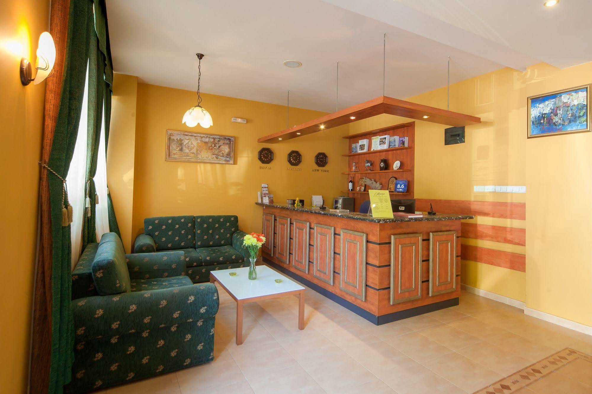 Hotel Alegro Veliko Tŭrnovo Eksteriør bilde